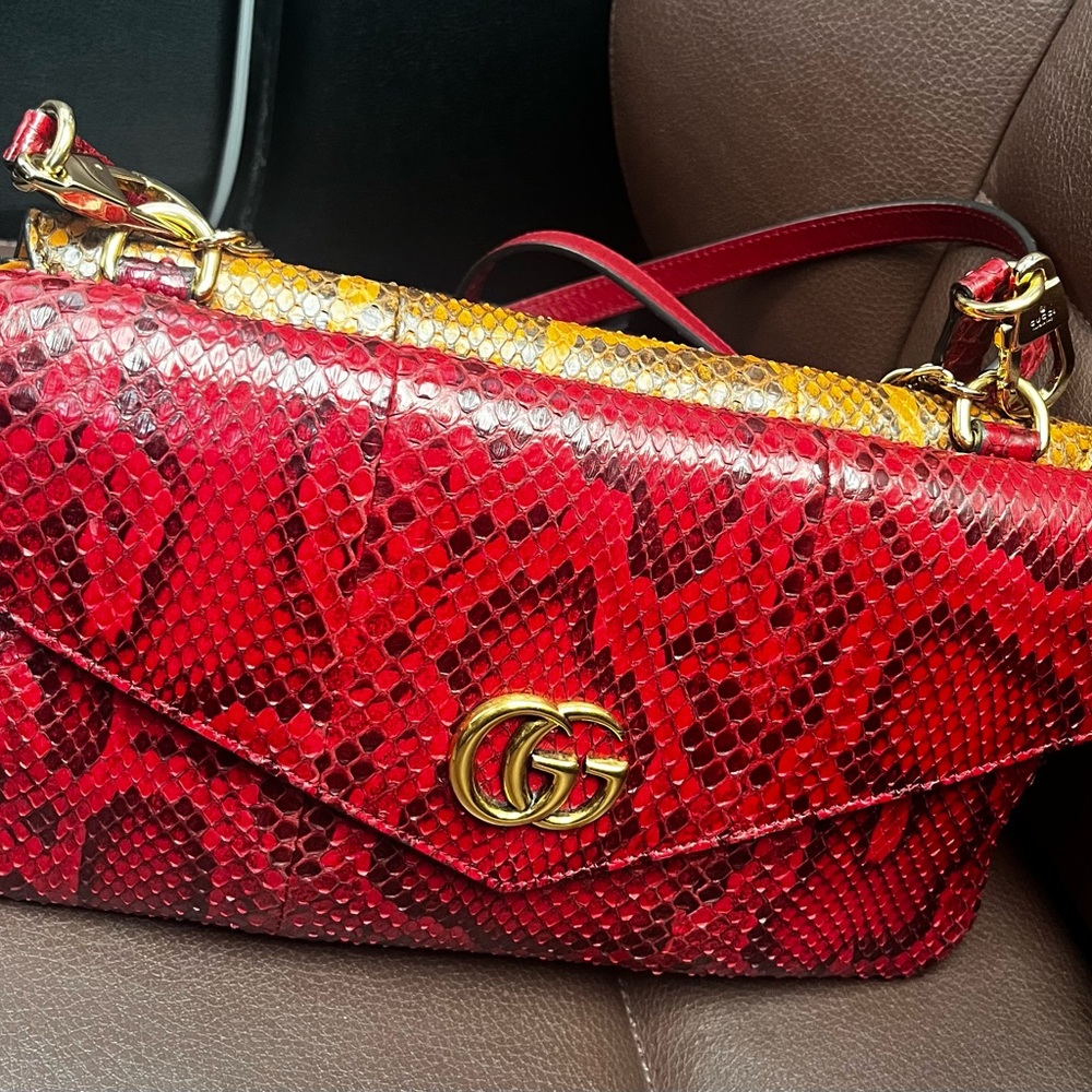 Gucci Thiara Python Clutch with Tiger Head Embellishment - Picture 8 of 13